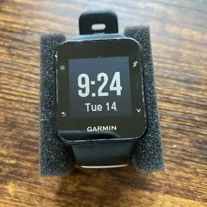 Garmin Forerunner 35 watch in Limelight